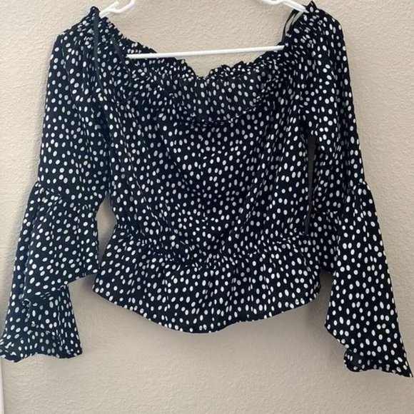 Express Women's Black White Polka Dot Off The Shoulder Cropped Chiffon Top XS - Picture 3 of 4